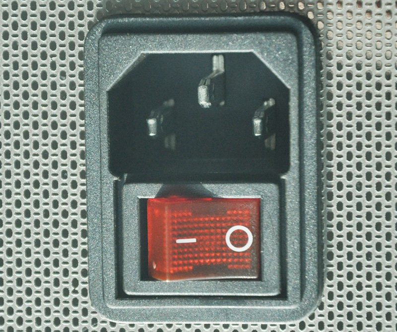 電源開關